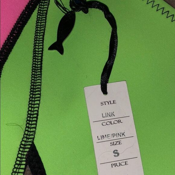 Indah Link Neoprene Bikini Top in‎ Lime NWT - Picture 6 of 7